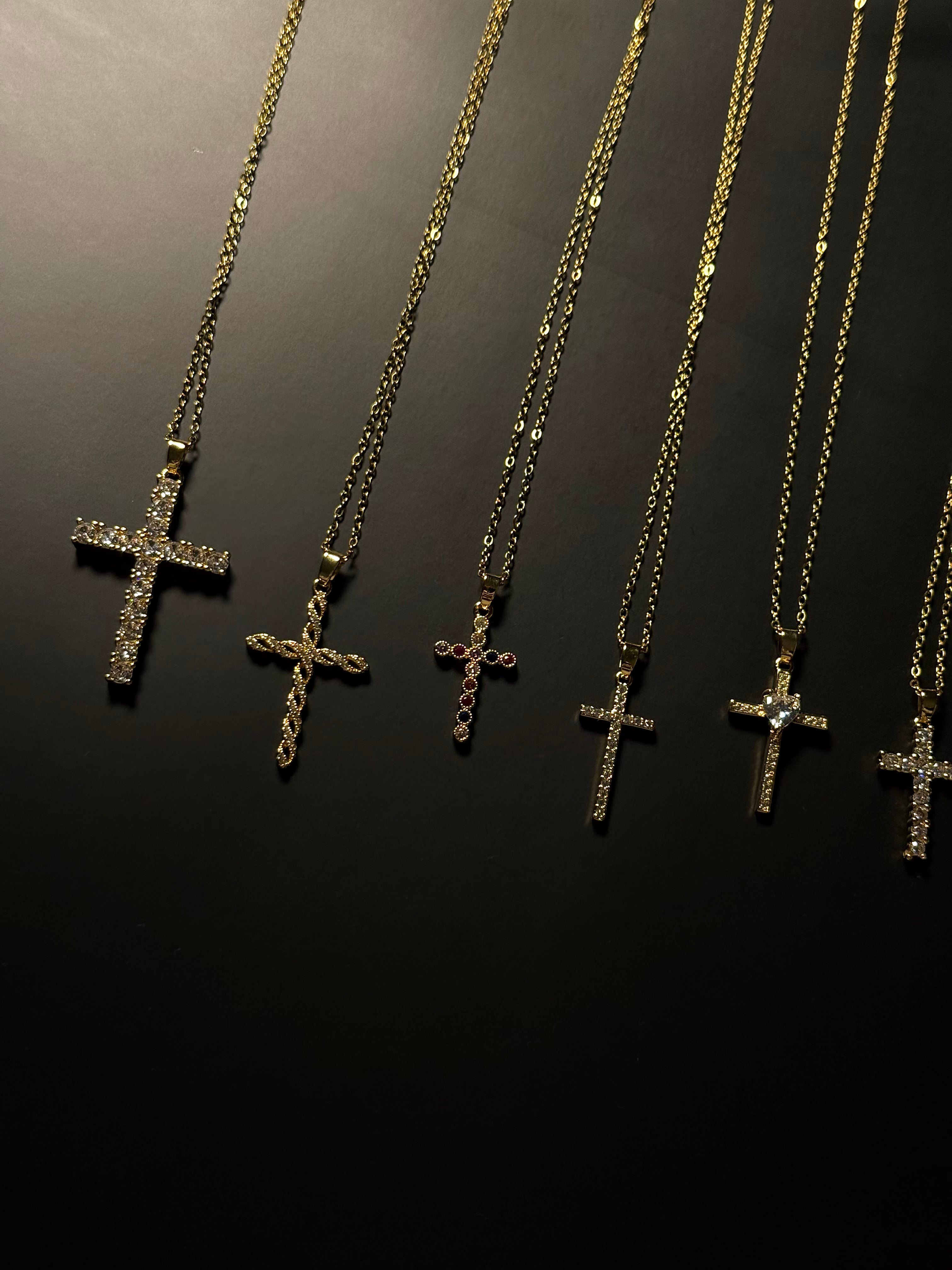 Collection “Les Âmes de Lumière” – Bijoux inspirés des Saintes